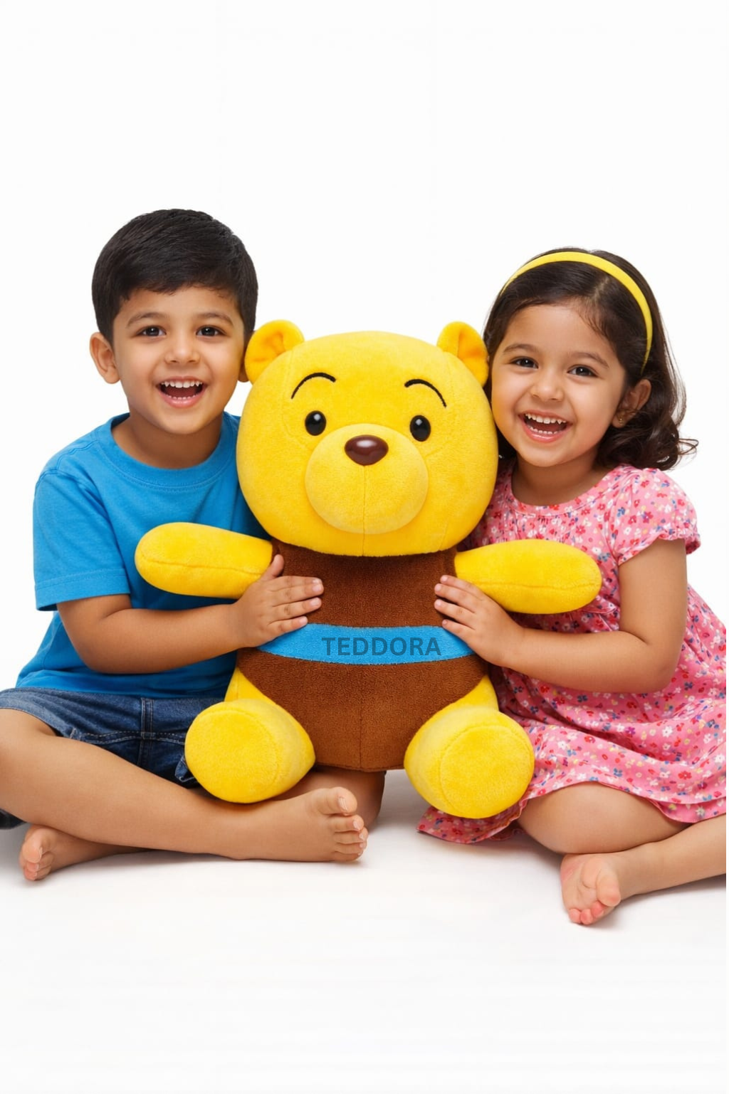 TEDDORA Pooh Soft Toy - 28cm